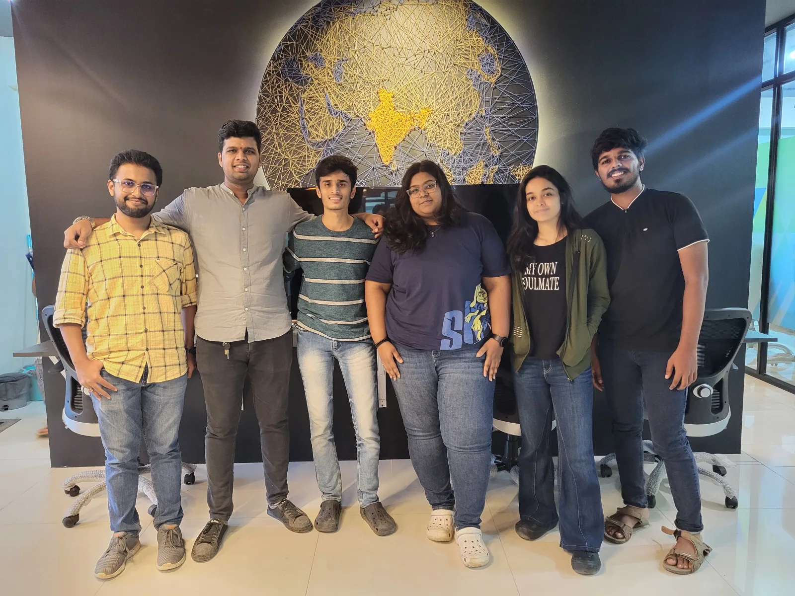 Website Vikreta team group photo at the office
